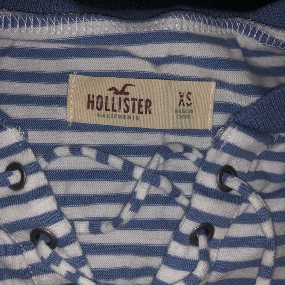 Hollister crop top shirt - Picture 2 of 3